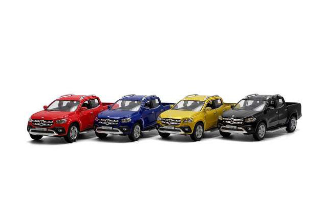  2017 MercedesBenz X-Class Dbl CabDiecast Set-Box of 12 1/42 Scale Diecast Model Cars, Assd Colors