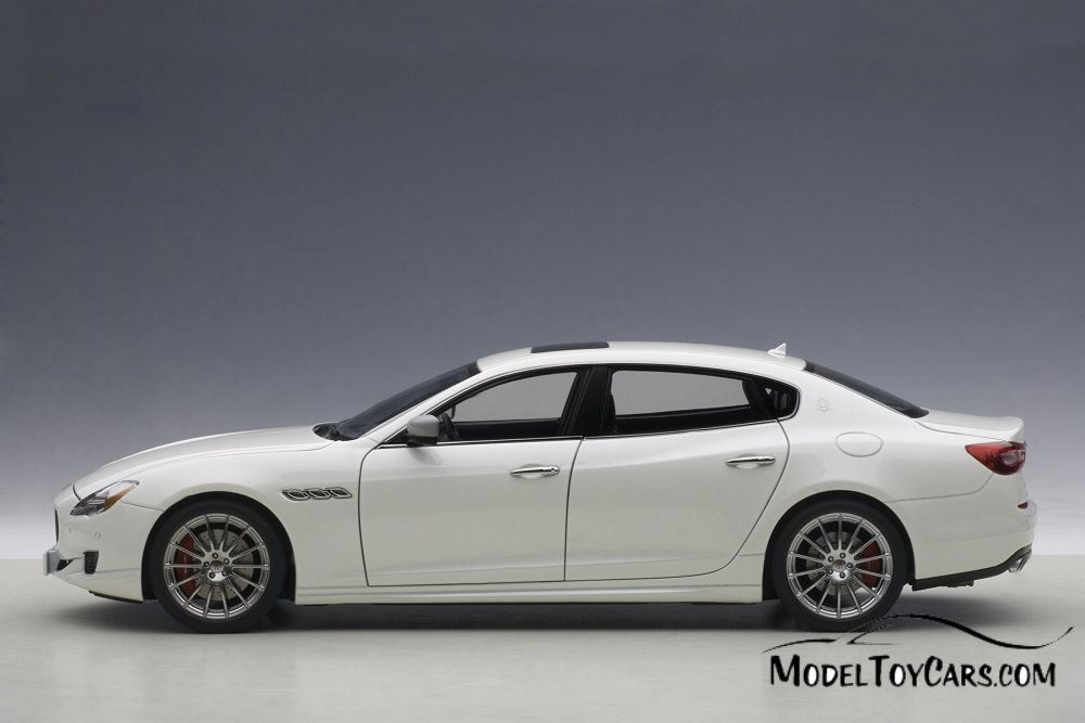 2015 Maserati Quattroporte GTS, Alpi White - AUTOart 75808 - 1/18