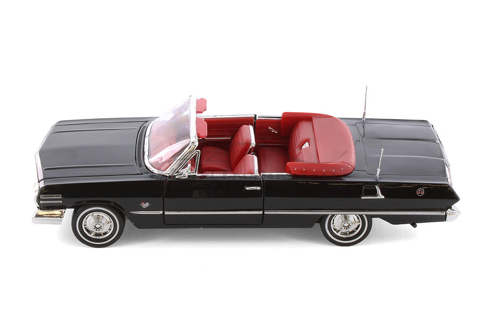 1963 Chevy Impala Convertible, Black - Welly 22434 - 1/24 scale