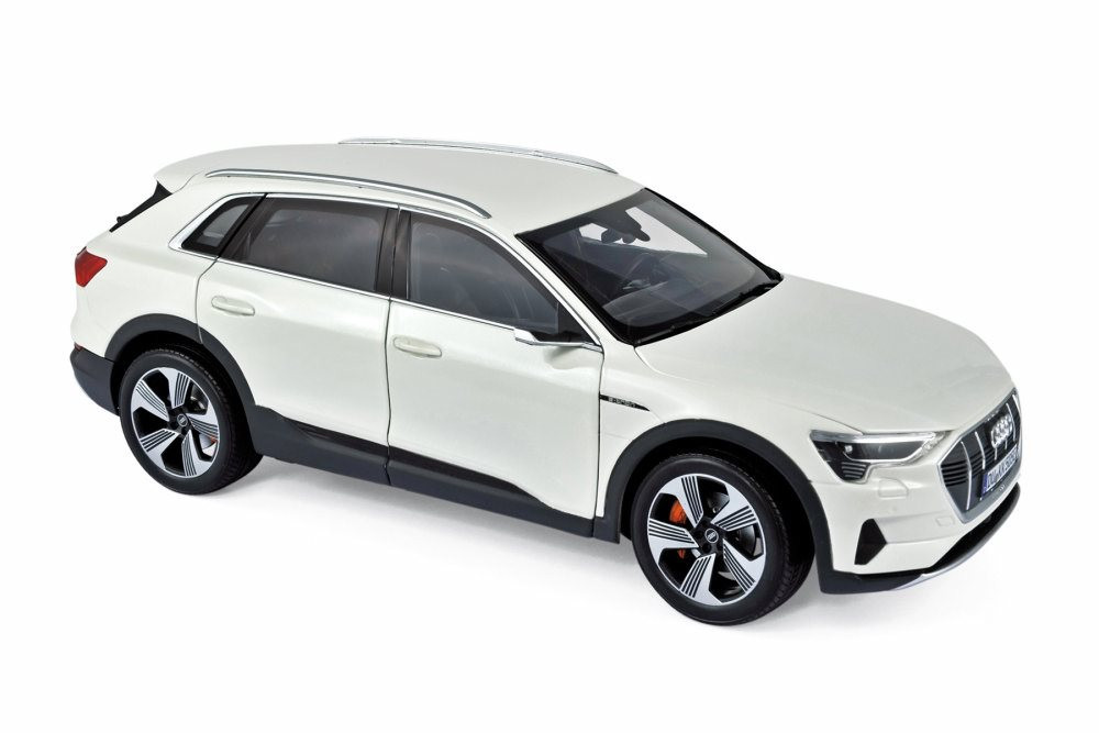 2019 Audi E-Tron Hardtop, White Metallic - Norev 188310 - 1/18