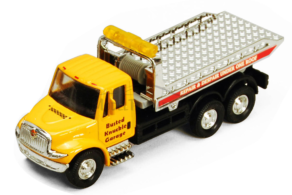 International Busted Knuckle Garage Rollback Tow Truck