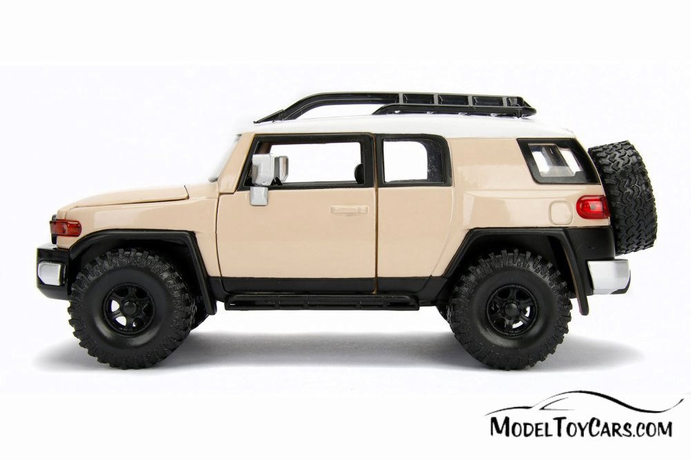Toyota FJ Cruiser, Beige - Jada 99319 - 1/24 Scale Diecast Model