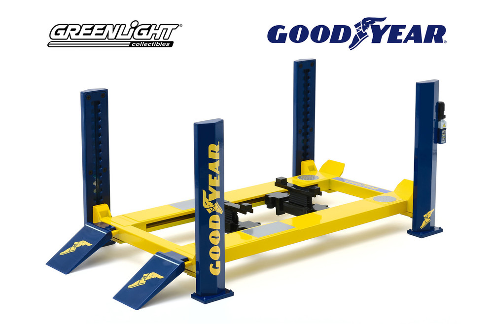 Adjustable Four-Post Lift, Goodyear Tires - Greenlight 13581 - 1