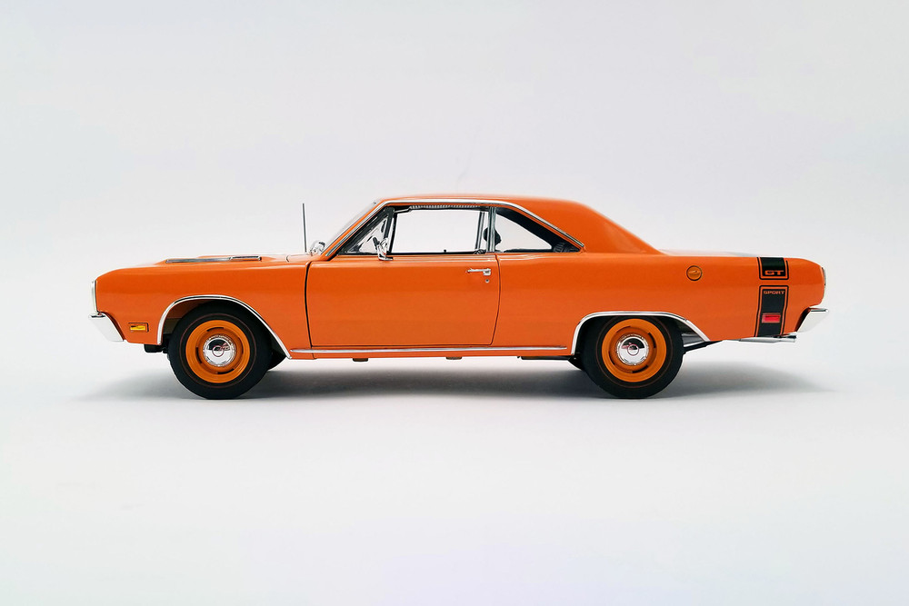 ミニカー Chrysler - Highway61 1/18 1969 dodge DART GTS 440 s-l400.jpg