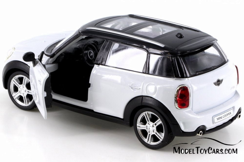 Mini Cooper S Countryman, White - RMZ City 555001 - Diecast Model Toy Car