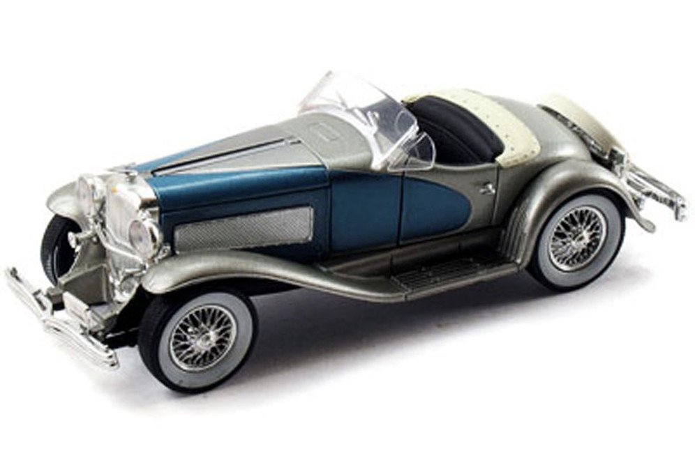 1935 Duesenberg SSJ Convertible, Silver - Signature Models 32318 - 1/32 Scale Diecast Model Toy Car