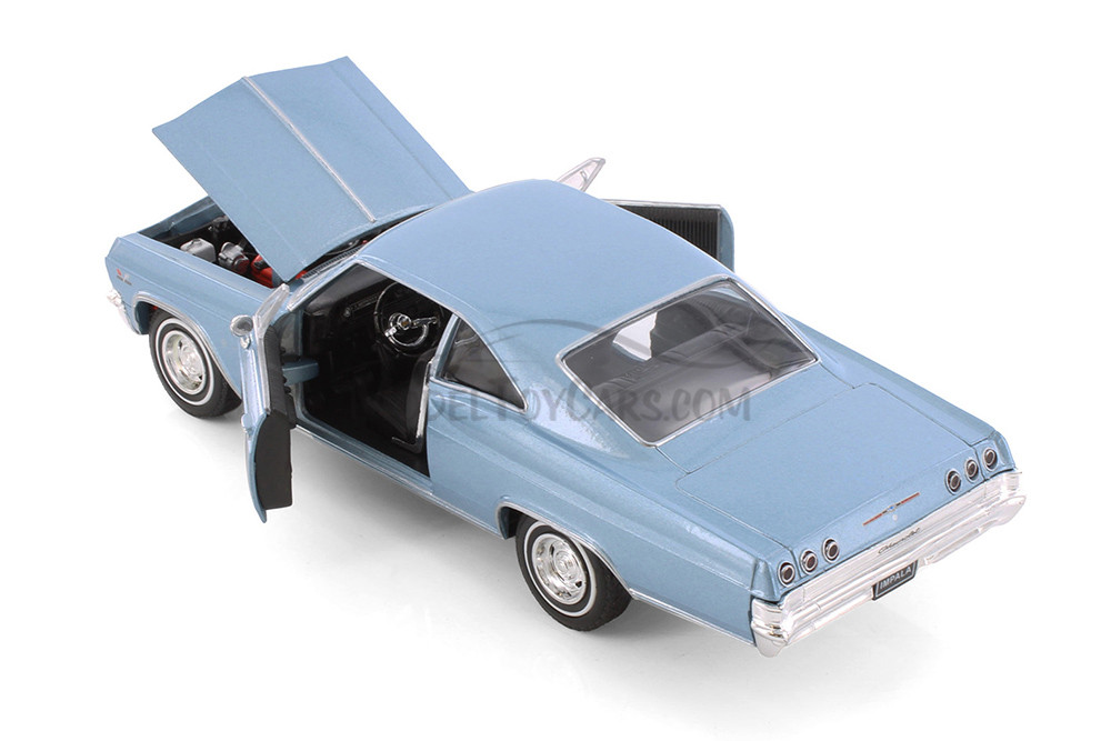 1965 Chevy Impala SS 396, Light Blue - Welly 22417WLBU/24 - 1/24