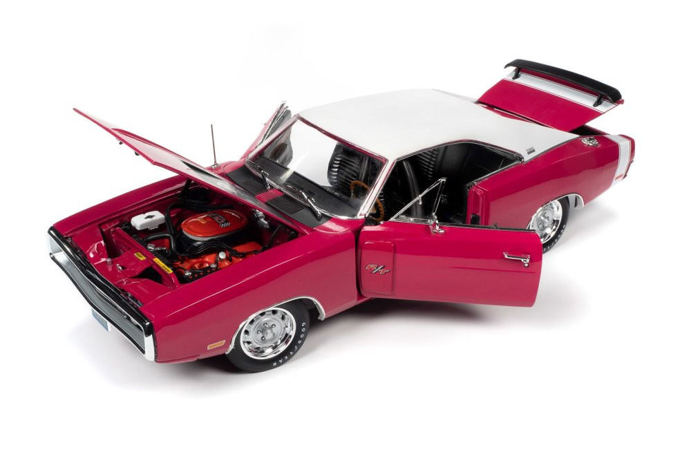 1970 Dodge Charger R/T SE 440 Class of '70 50th Anniversary, Panther Pink - Auto World AMM1215 - 1/18 scale Diecast Model Toy Car