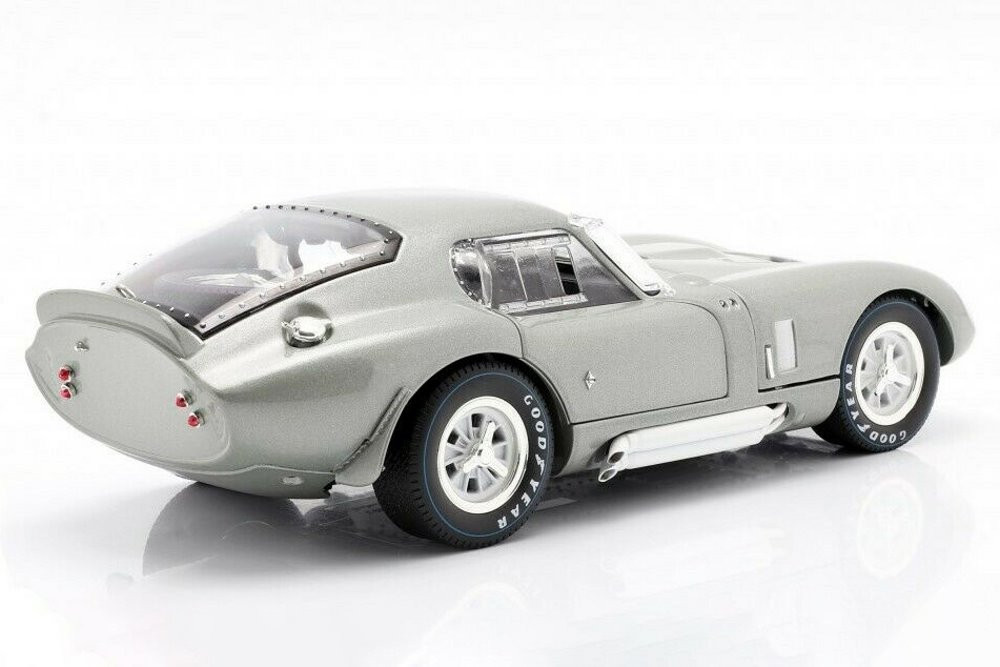 1965 Shelby Cobra Daytona Coupe, Silver - Shelby Collectibles SC132SV - 1/18 scale Diecast Car