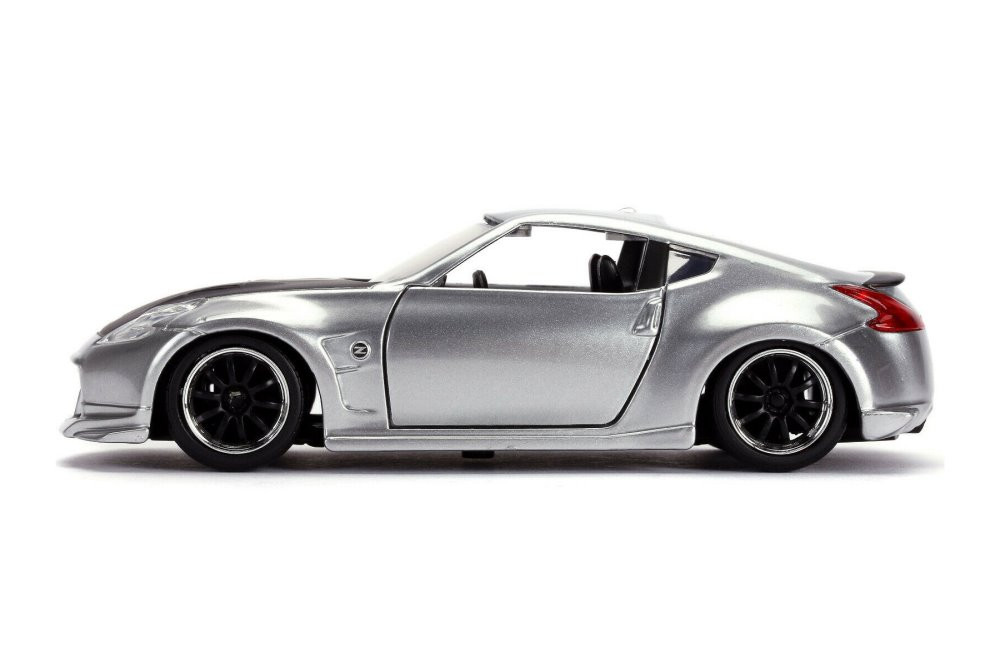 Gisele's Nissan Nissan 370 Hardtop, Fast and Furious - Jada Toys 31852 - 1/32 scale Diecast Model Toy Car