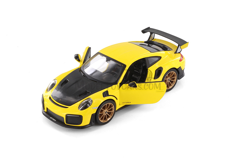 Porsche 911 GT2 RS, Yellow with Carbon Hood and Gold Wheels - Maisto 31523YL - 1/24 Diecast Car