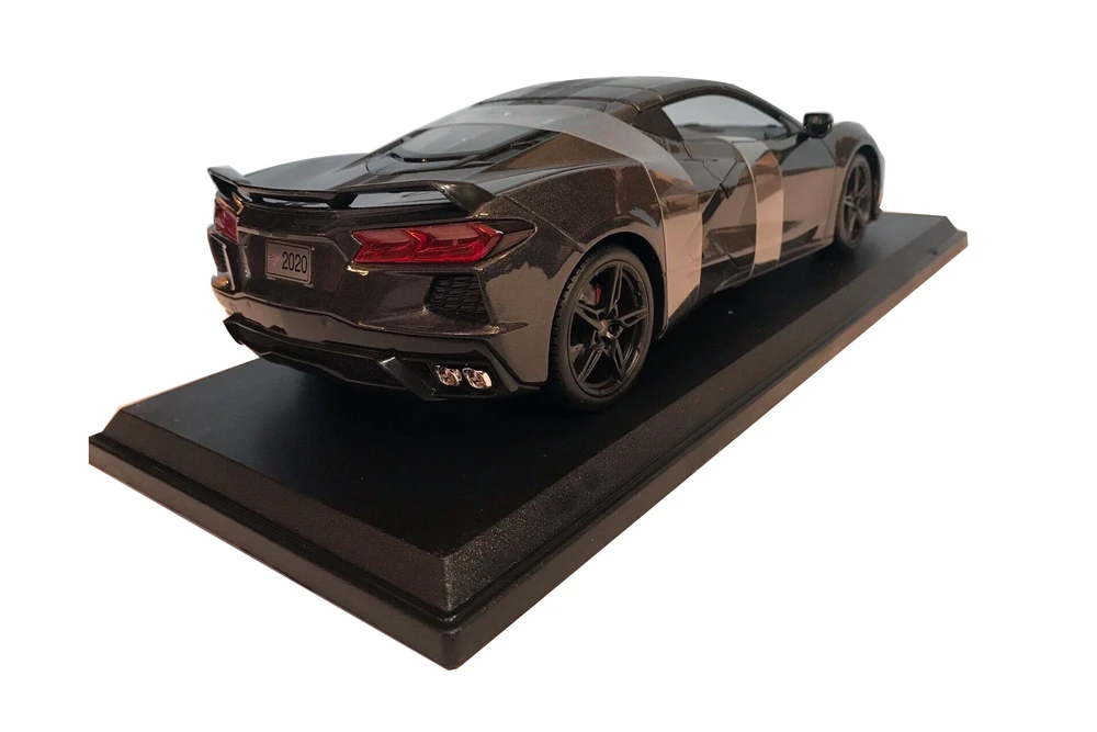 2020 Chevy Corvette Stingray C8 , Dark Gray - Maisto 31447GY - 1/18 scale Diecast Model Toy Car