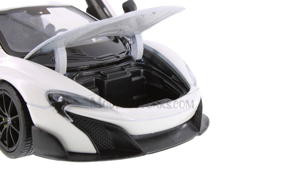 ミニカー car245 McLaren 675LT Hardtop, White - Welly 24089/4D - 1/24 scale Diecast