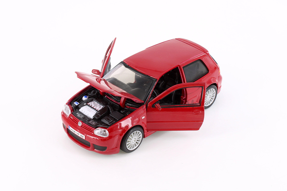 2004 Volkswagen Golf R32, Red - Showcasts 34290 - 1/24 scale