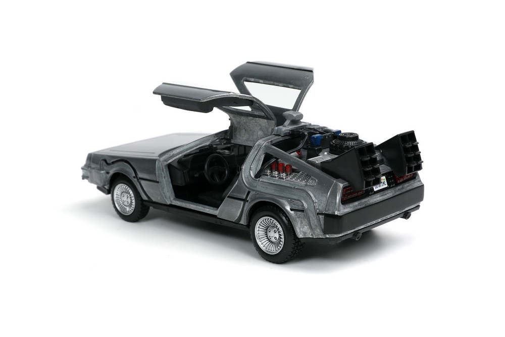 DeLorean DMC Time Machine, Back to the Future I - Jada Toys 32185 - 1/32 scale Diecast Model Toy Car