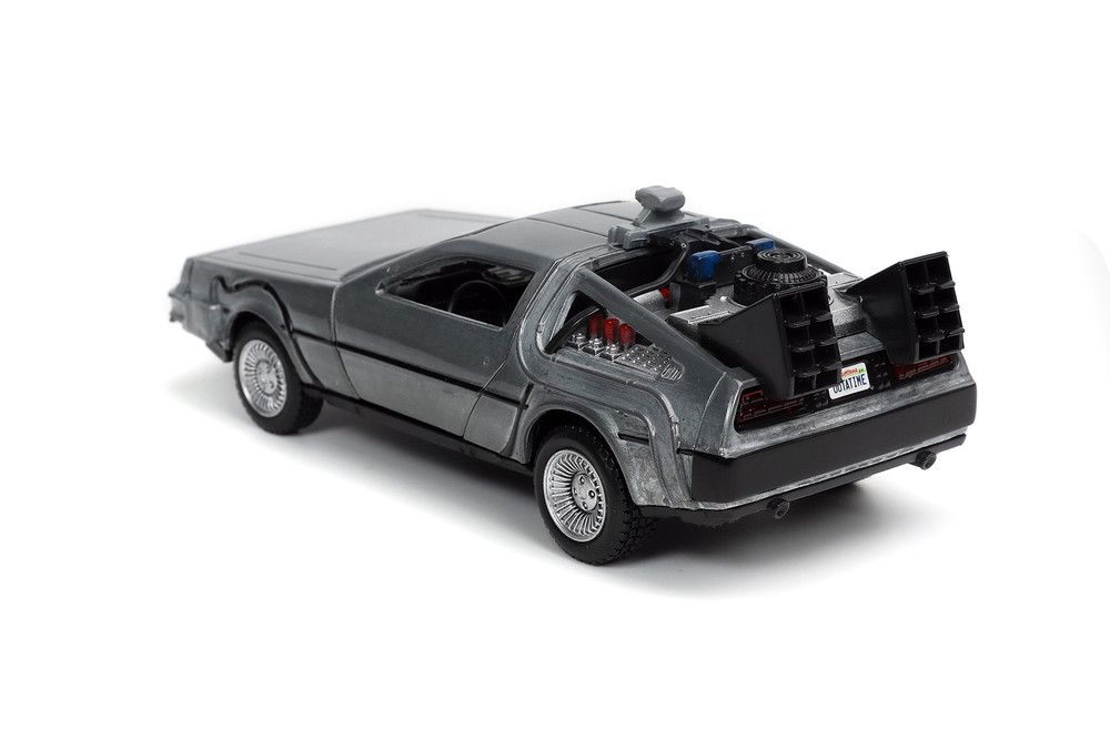 DeLorean DMC Time Machine, Back to the Future I - Jada Toys 32185 - 1/32 scale Diecast Model Toy Car