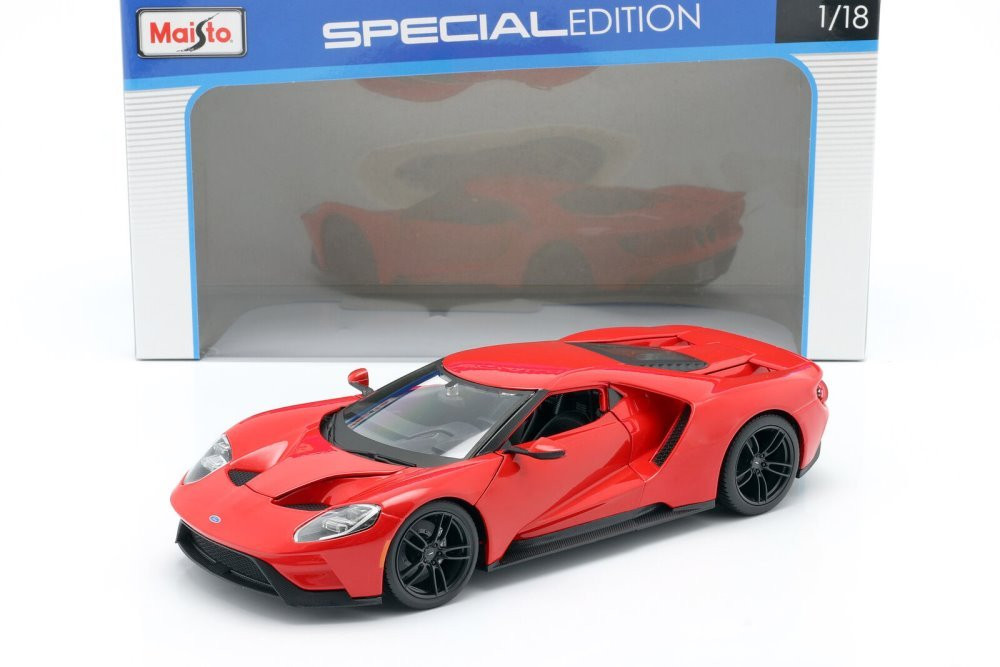 2017 Ford GT, Red - Maisto 31384R - 1/18 scale Diecast Model Toy Car