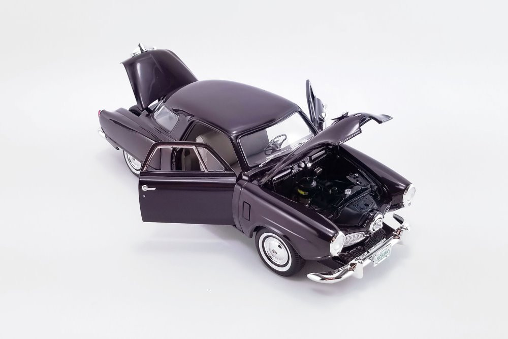 1951 Studebaker Champion, Burgundy (Black Cherry) - Acme A1809201