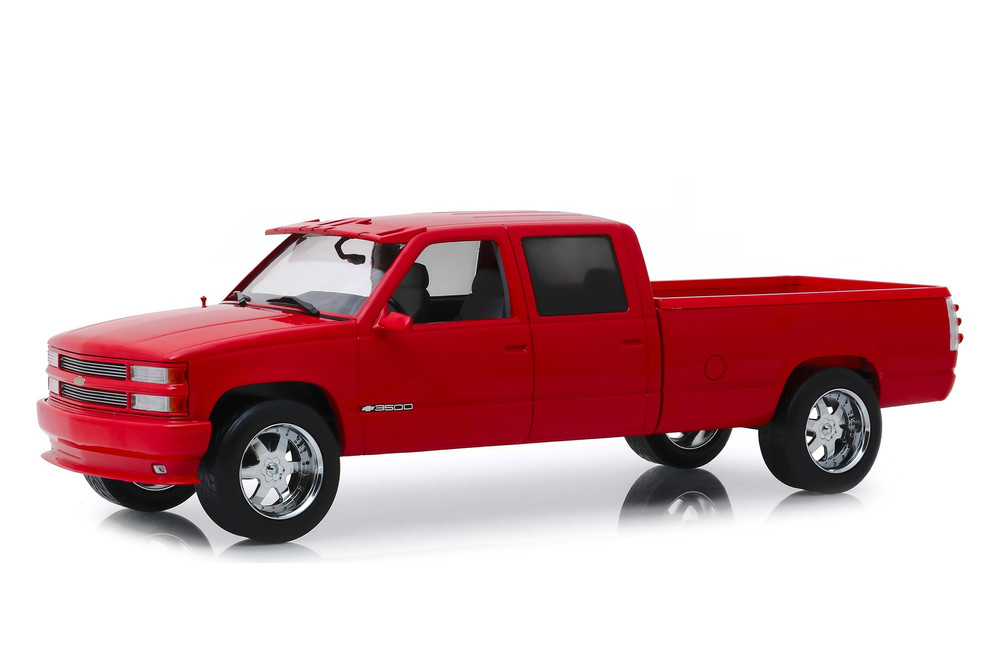 1997 Chevy Silverado 3500 Crew Cab Pickup Truck, Victory Red - Greenlight 19073 - 1/18 Diecast Car