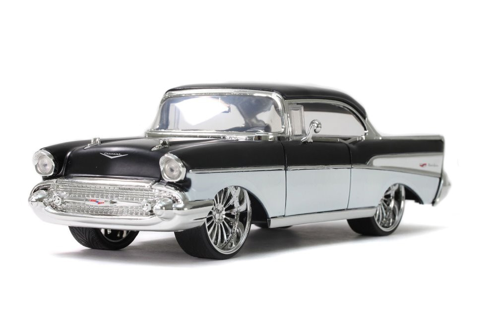1957 Chevy Bel Air, Black and White - Jada Toys 32299/4 - 1/24 