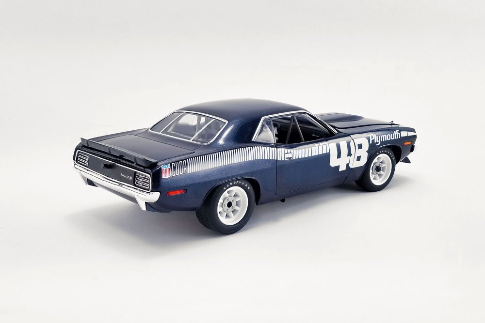 1970 Plymouth Barracuda AAR 'Cuda #48 Pilot Car, Metallic Blue - Acme A1806119 - 1/18 Diecast Car