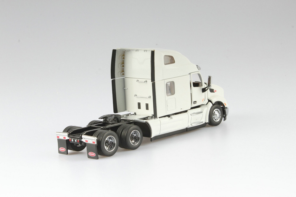 Peterbilt 579 UltraLoft Day Cab SBFATractor, Pearl-  71072 - 1/50 scale Diecast Model Toy Car