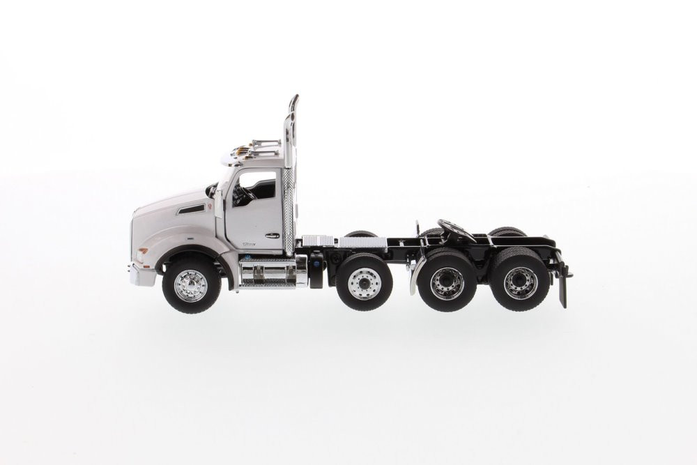 Kenworth T880 SBFA Daycab Pusher-Axle Tandem Tractor (Cab Only), White - Diecast Masters 71058 - 1/50 scale Diecast Model Toy Car