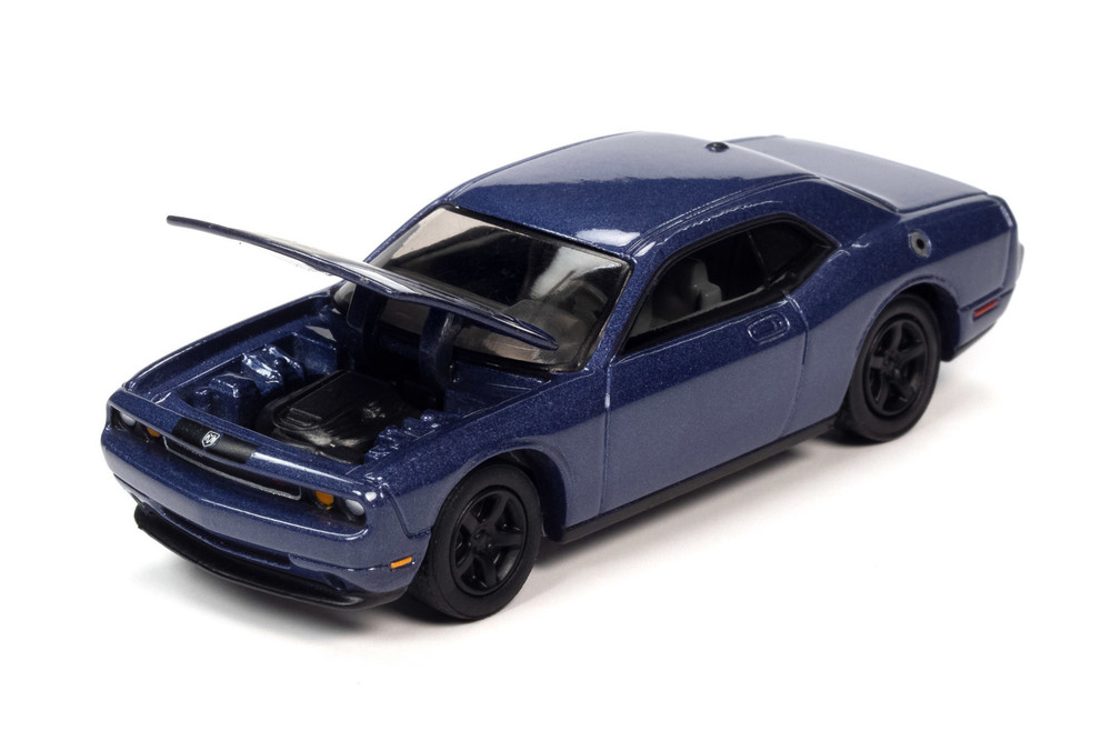2010 Dodge Challenger R/T , Plum Crazy Purple - Johnny Lightning