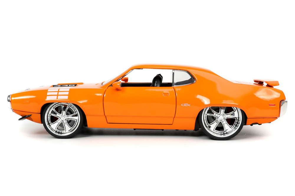 1972 Plymouth GTX, Orange - Jada Toys 32697/4 - 1/24 scale Diecast Model Toy Car