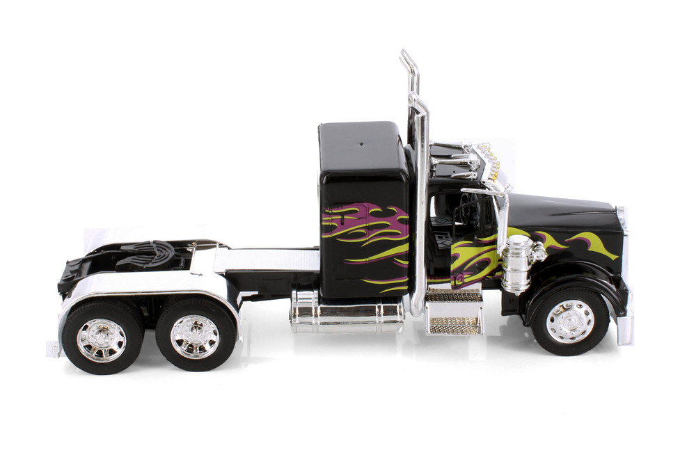 Kenworth W900, Black - New Ray SS-10641H - 1/32 scale
