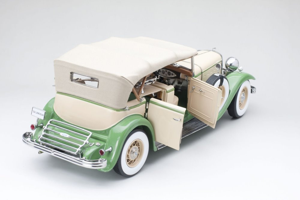 1932 Ford Lincoln KB Top Up, Tan Light Green - Sun Star 6164 - 1