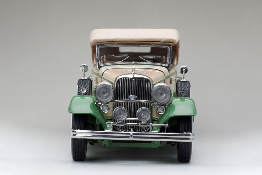 1932 Ford Lincoln KB Top Up, Tan Light Green - Sun Star 6164 - 1/18 scale Diecast Model Toy Car
