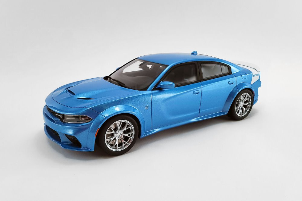 2020 Dodge Super Charger SRT Hellcat Widebody, B5 Blue - GT Spirit US031 - 1/18 scale Resin Model Toy Car