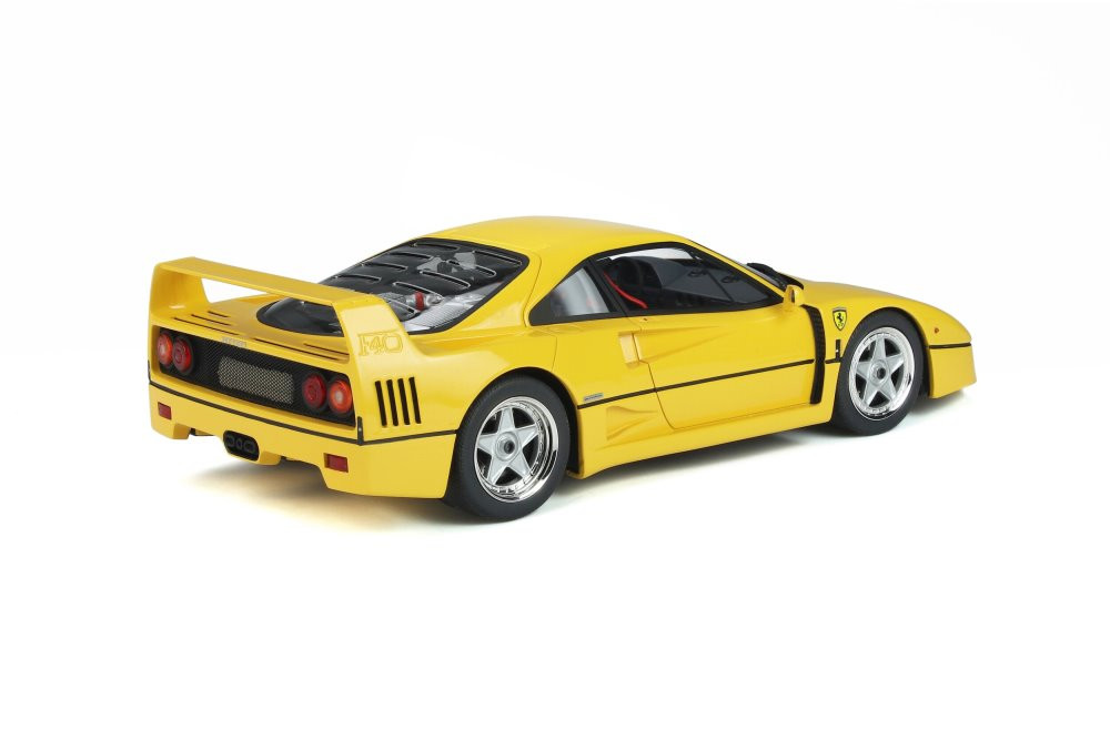 GT Spirit 1/18 Ferrari F40 イエロー 1987 Ferrari F40, Yellow - GT Spirit GT839 - 1/18 scale Resin