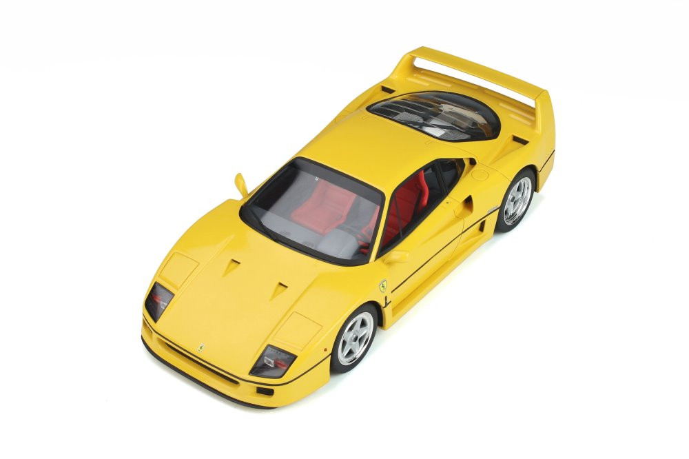 1987 Ferrari F40, Yellow - GT Spirit GT839 - 1/18 scale