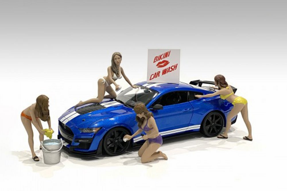 Bikini Car Wash Girl - Alisa, Purple - American Diorama 76265 - 1/18 Figurine - Diorama Accessory