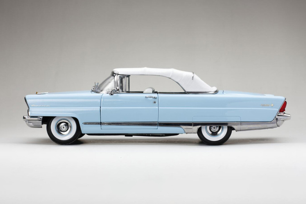 1956 Ford Lincoln Premiere Closed Convertible, Blue & White - Sun