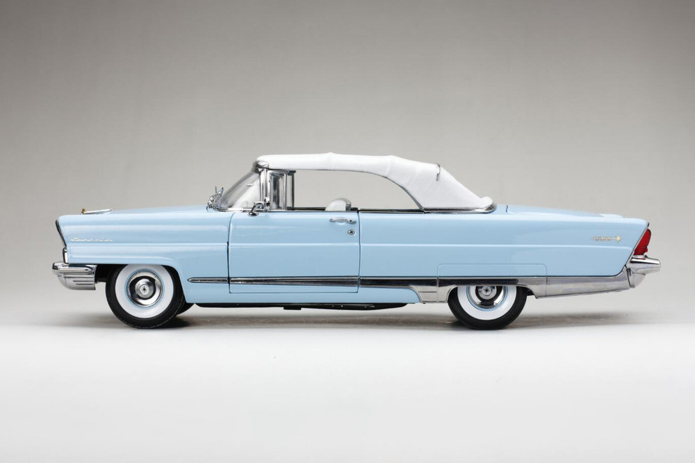 1956 Ford Lincoln Premiere Closed Convertible, Blue & White - Sun Star 4721 - 1/18 Diecast Car