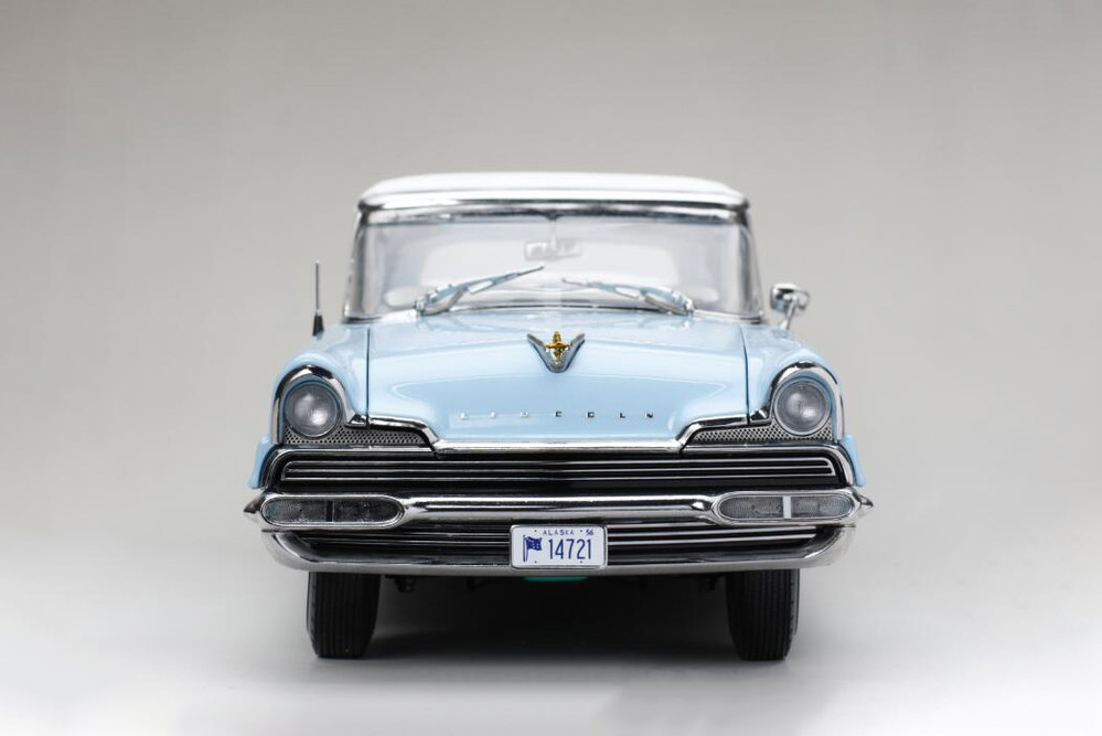 1956 Ford Lincoln Premiere Closed Convertible, Blue & White - Sun