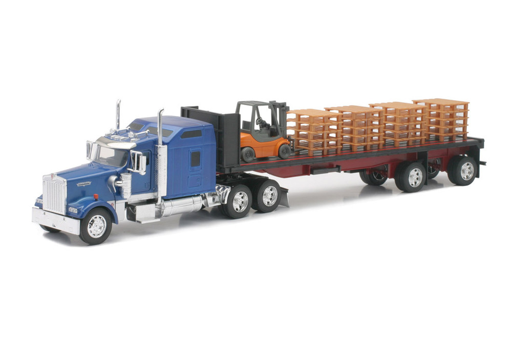 Kenworth W900 w/ Forklift and Skid, Blue - New Ray SS-10263A - 1