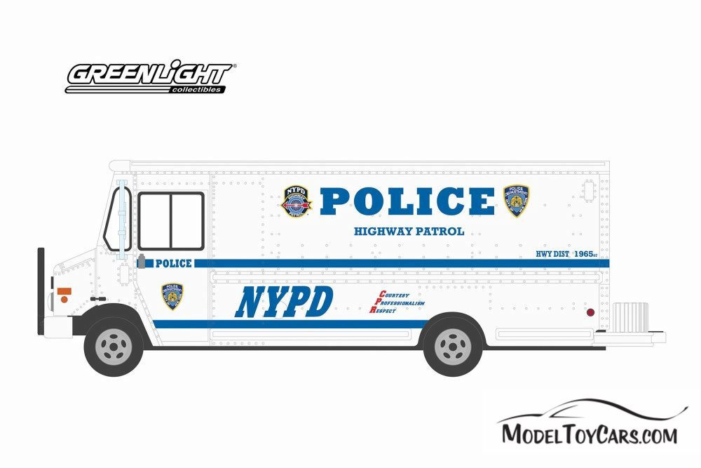 2019 Highway Patrol Step Van, New York City Police Dept - Greenlight 33180C/48 - 1/64 Diecast Car