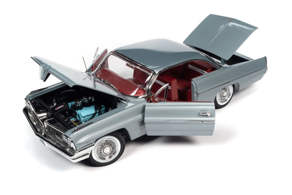 1961 Pontiac Catalina Hardtop, Richmond Gray - Auto World AMM1254