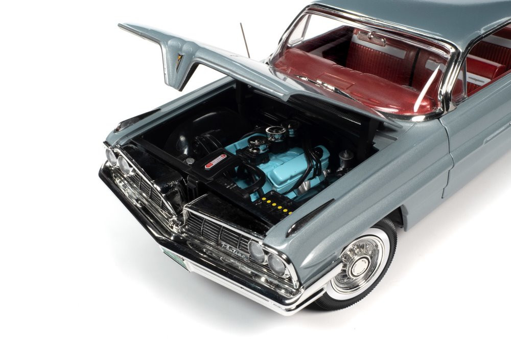 1961 Pontiac Catalina Hardtop, Richmond Gray - Auto World AMM1254