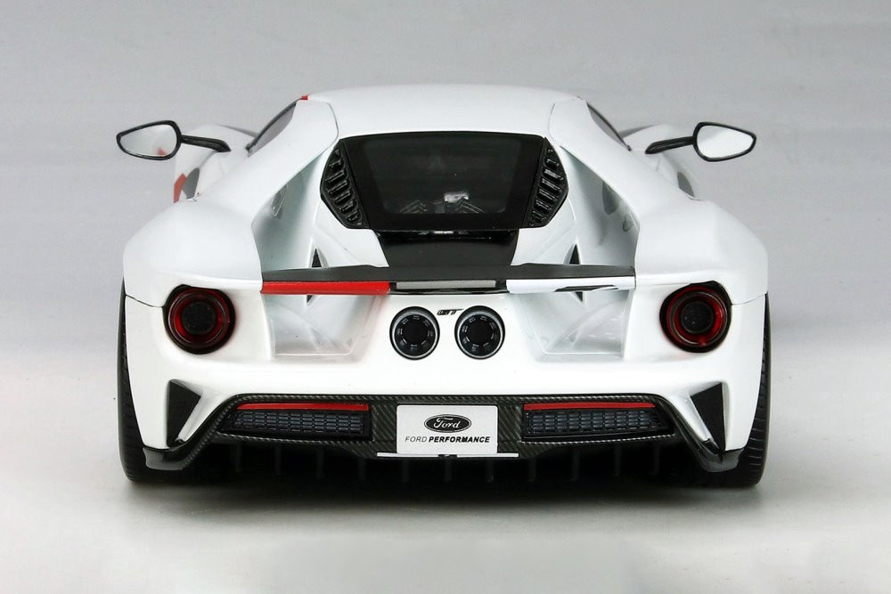 2021 Ford GT #98 1966 Daytona 24 Hours Heritage Edition, White