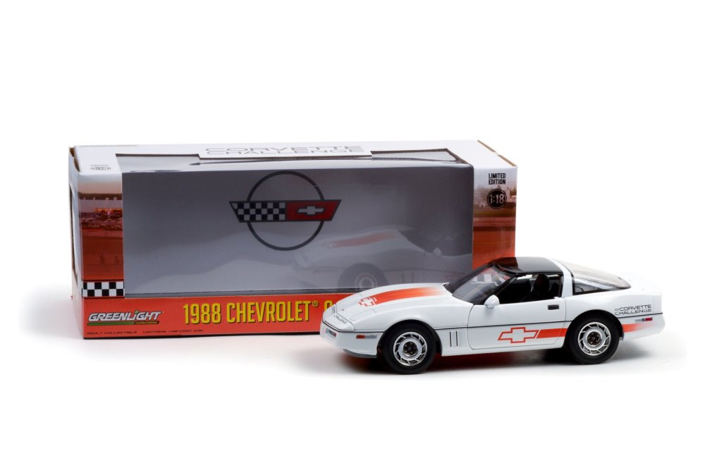 1988 Chevy Corvette C4 - Corvette Challenge Race Car, White - Greenlight  13596 - 1/18 Diecast Car