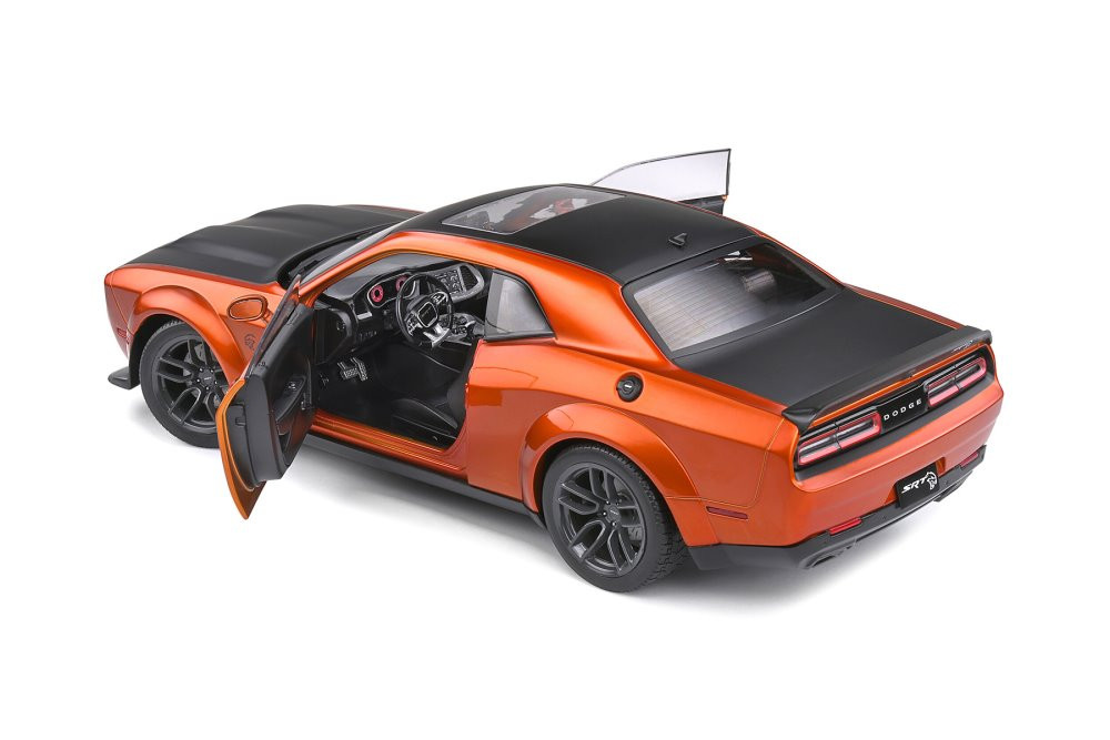 2020 Dodge Challenger SRT Widebody, Orange - Solido S1805703 - 1/18 scale Diecast Model Toy Car