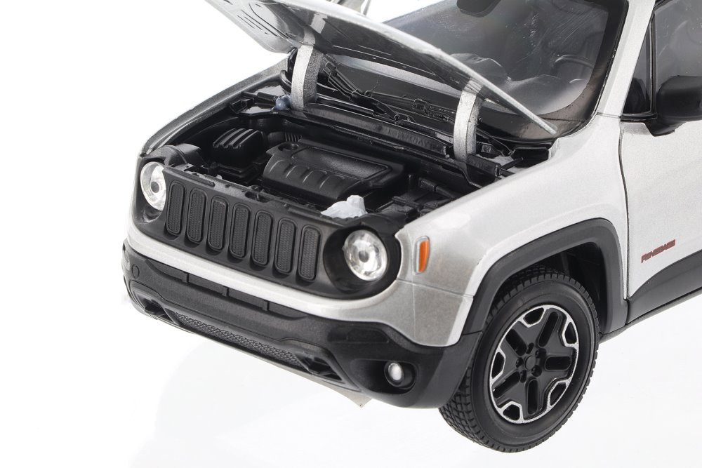 Jeep Renegade Trailhawk, Silver - Welly 24071WSV - 1/24 scale Diecast Model  Toy Car