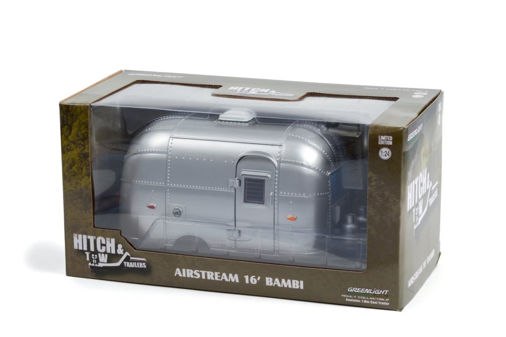 Airstream 16' Bambi Sport with Curtains Drawn, Silver - Greenlight 18460 - 1/24 scale Diecast Car