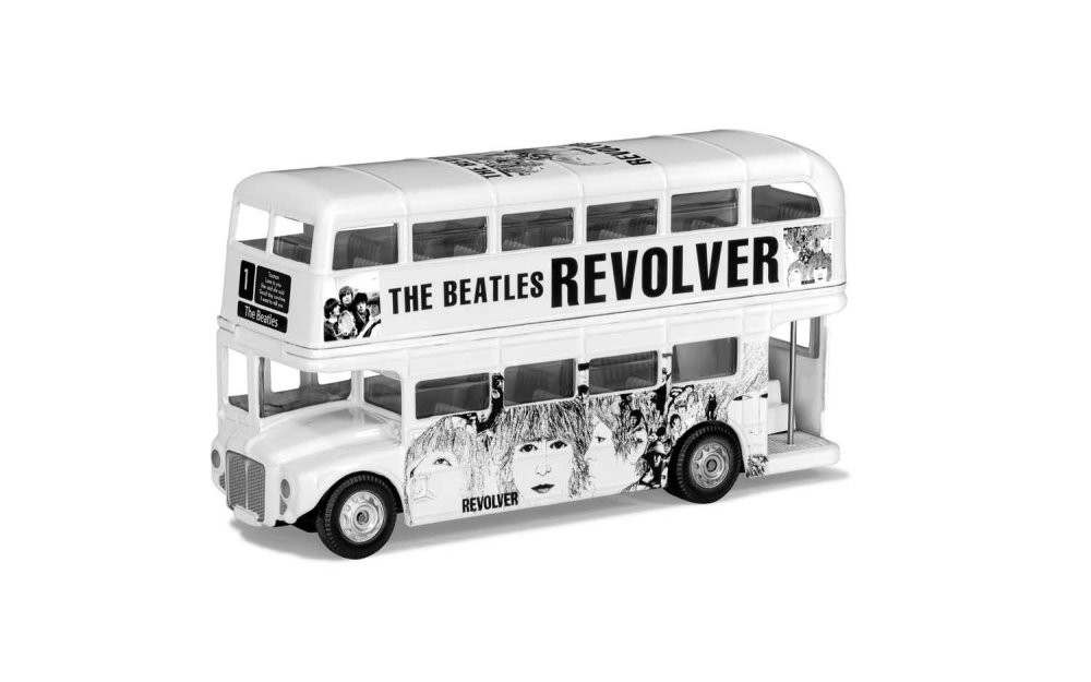 The Beatles 1/64 スケール Routemaster ダイキャスト Bus and