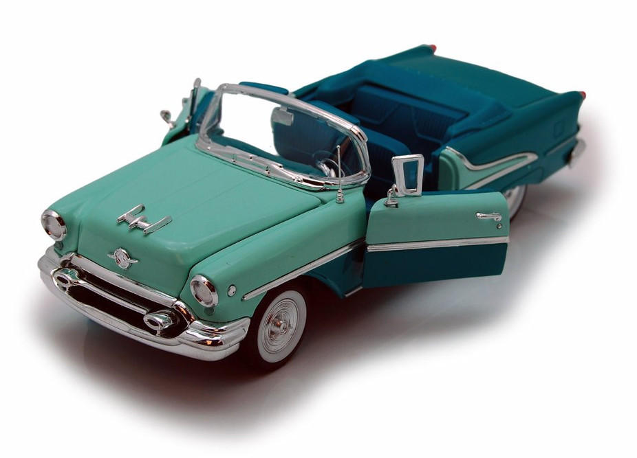 Diecast Car w/Trailer - 1955 Oldsmobile Super 88 Convertible, Green - Welly 22432 - 1/24 scale Diecast Model Toy Car (Brand New, but NOT IN BOX)